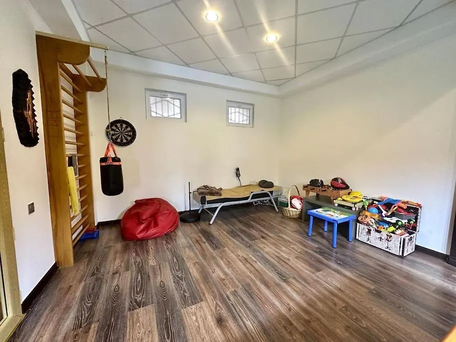 Villa With Pool, Sauna And Billiard Baku